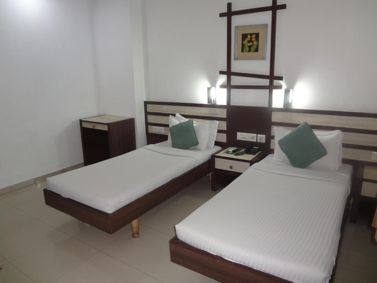 Hotel Airport Residency Ahmedabad Luaran gambar