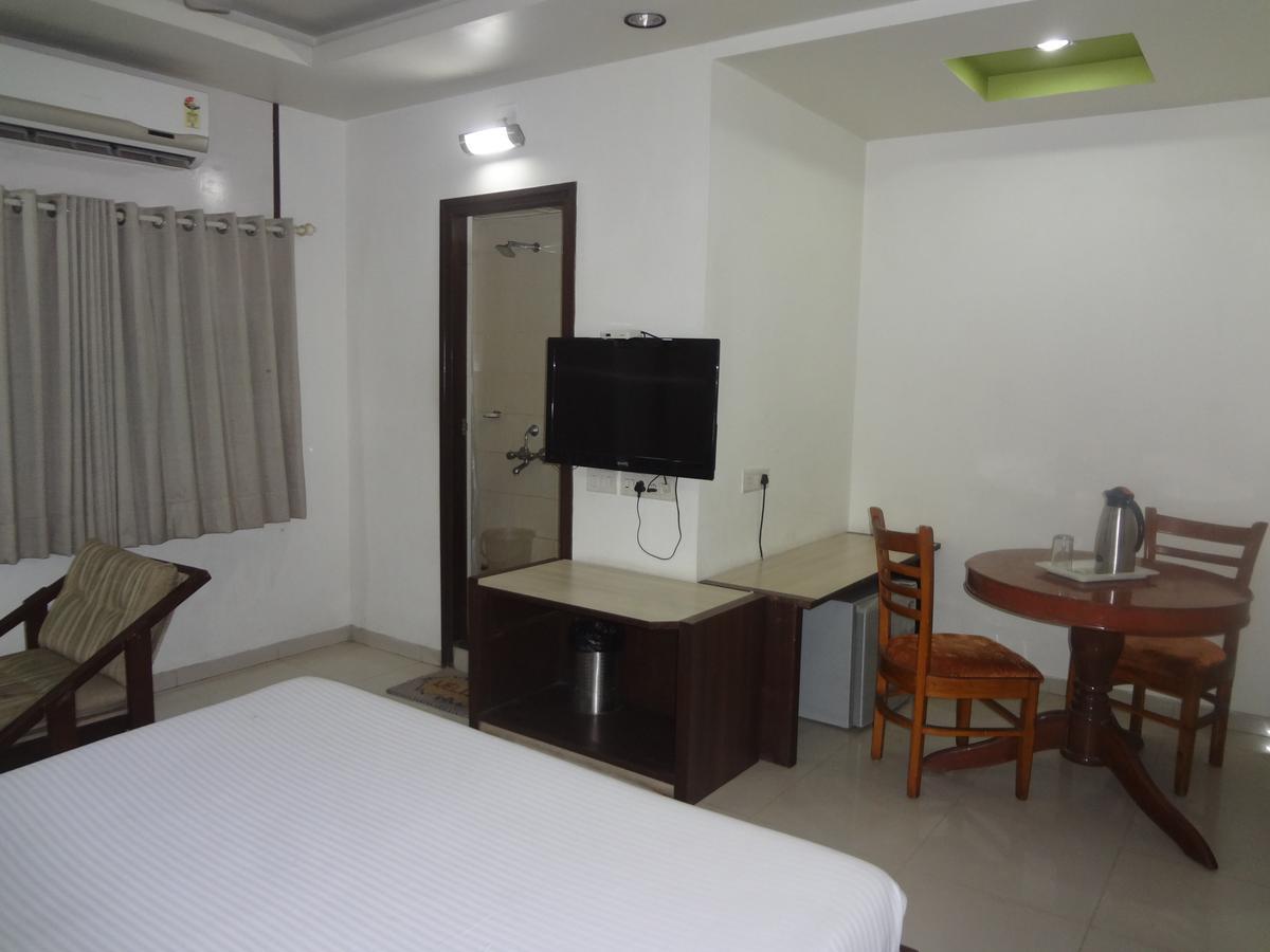 Hotel Airport Residency Ahmedabad Luaran gambar