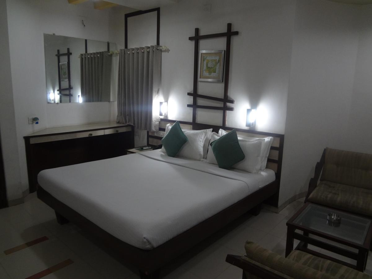 Hotel Airport Residency Ahmedabad Luaran gambar