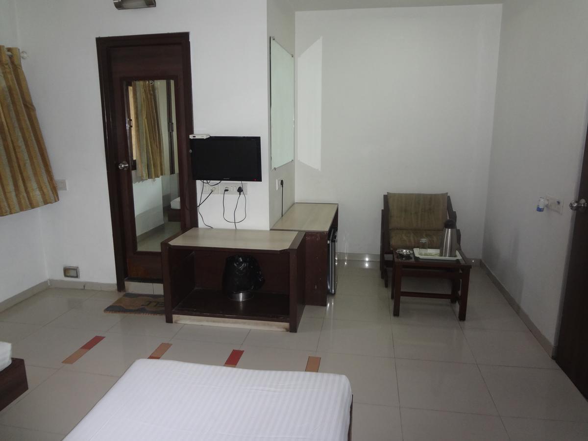 Hotel Airport Residency Ahmedabad Luaran gambar