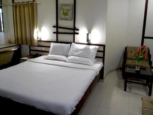 Hotel Airport Residency Ahmedabad Luaran gambar